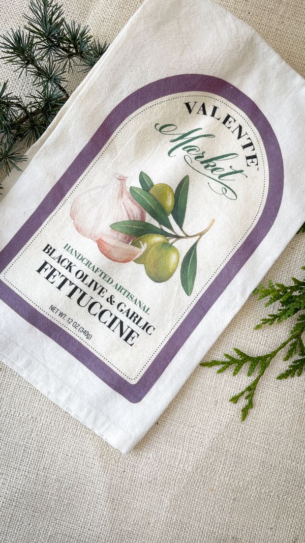 http://valentepasta.com/cdn/shop/products/BlackOlive_GarlicTeaTowel.jpg?v=1662753873